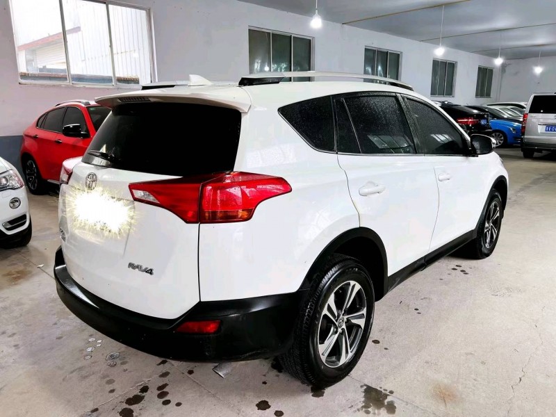 潍坊15年丰田RAV48
