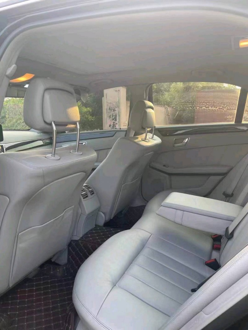 东营10年奔驰E7