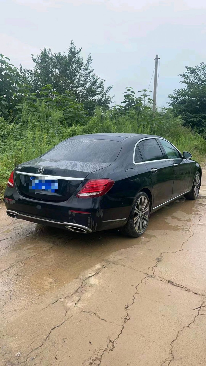 东营17年奔驰E9