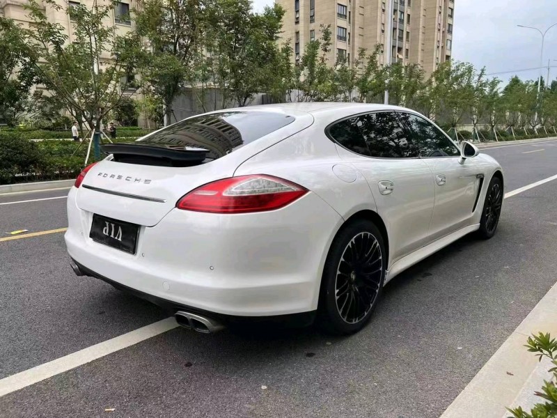 蘇州12年保時捷帕拉梅拉4