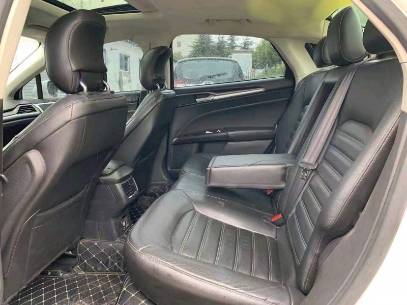 东营13年福特蒙迪欧6