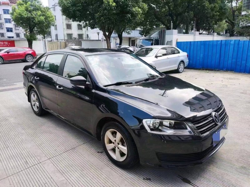 济宁14年大众朗逸5