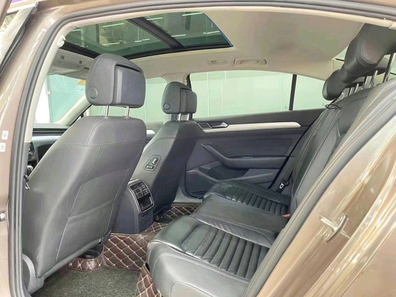 北京17年大众迈腾8