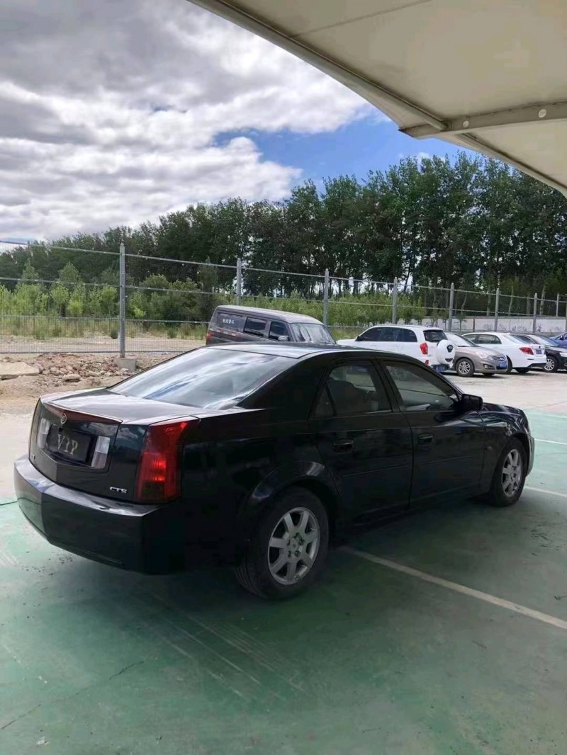 保定07年凯迪拉克CTS4