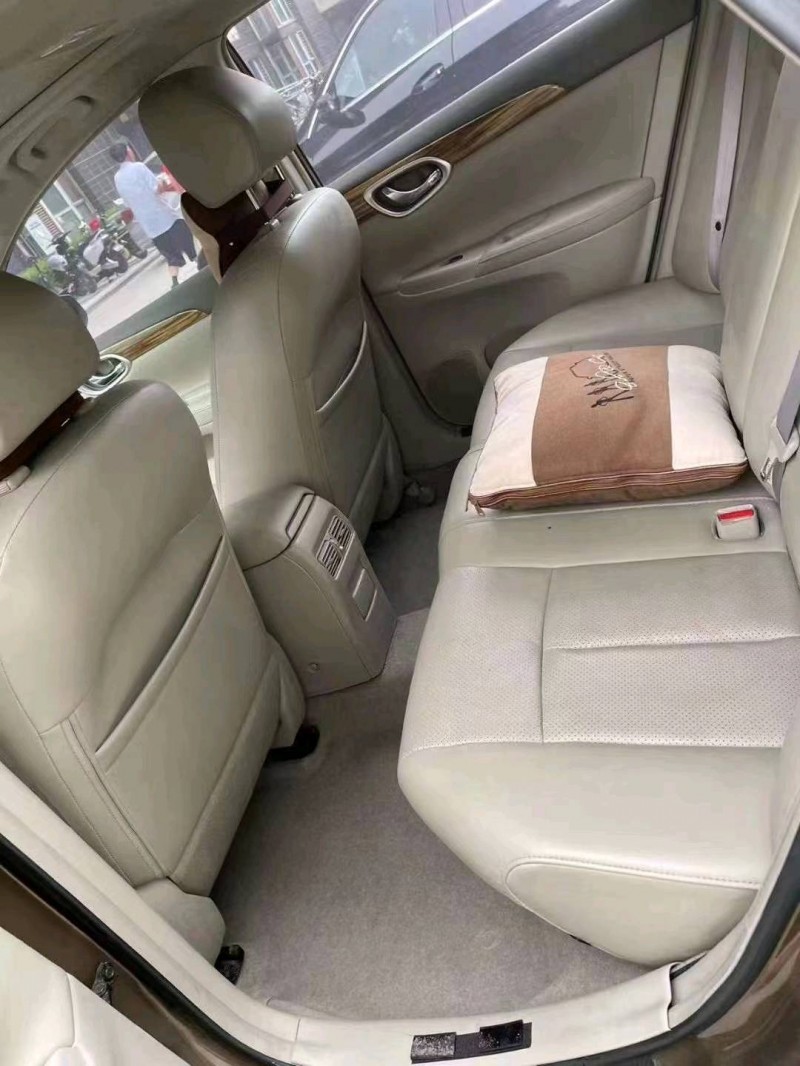 保定15年日产轩逸8