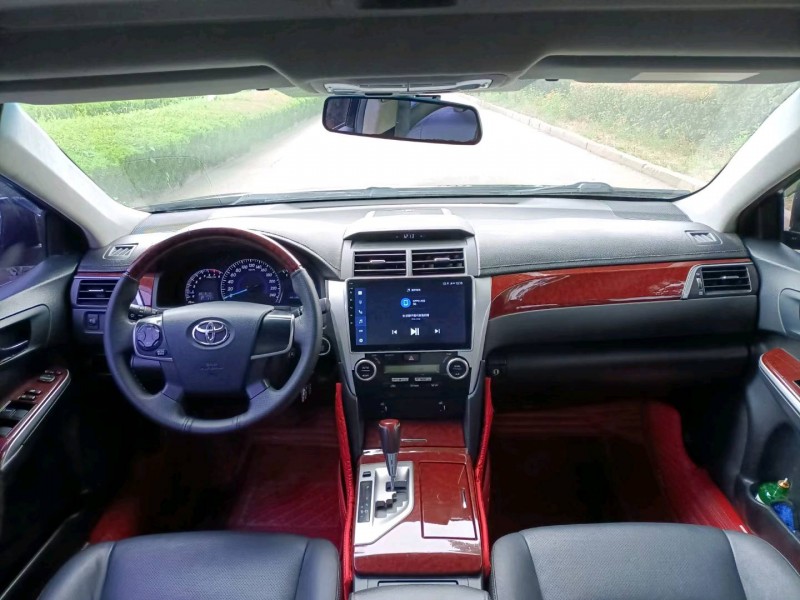 济宁14年丰田凯美瑞4