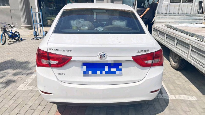 东营17年别克英朗GT4