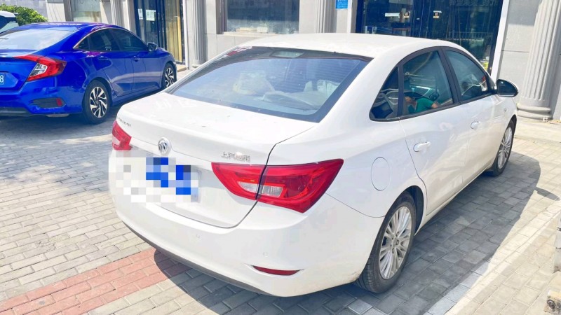 东营17年别克英朗GT9