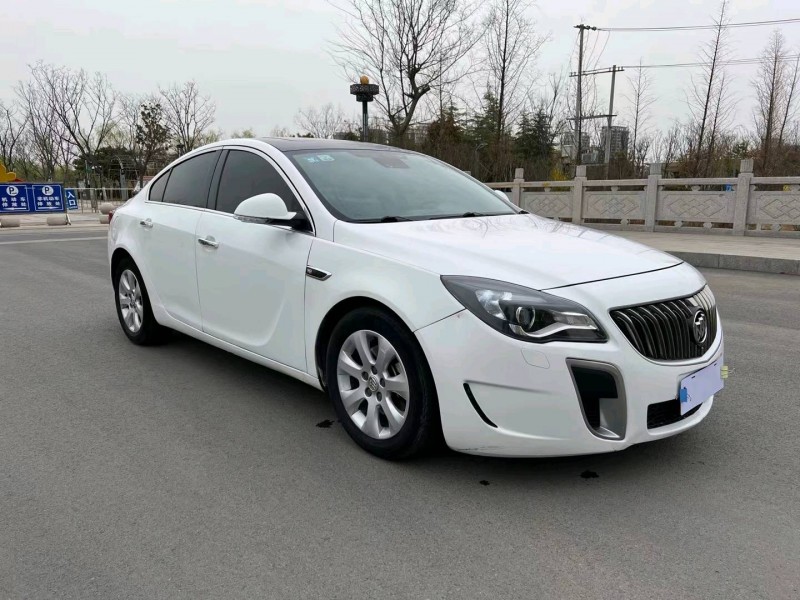 徐州15年别克君威3