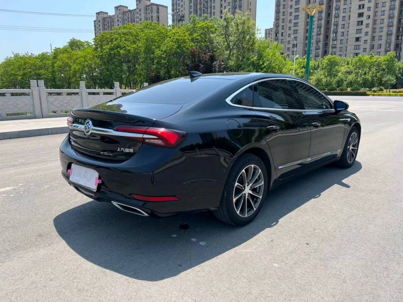 徐州20年别克君越3