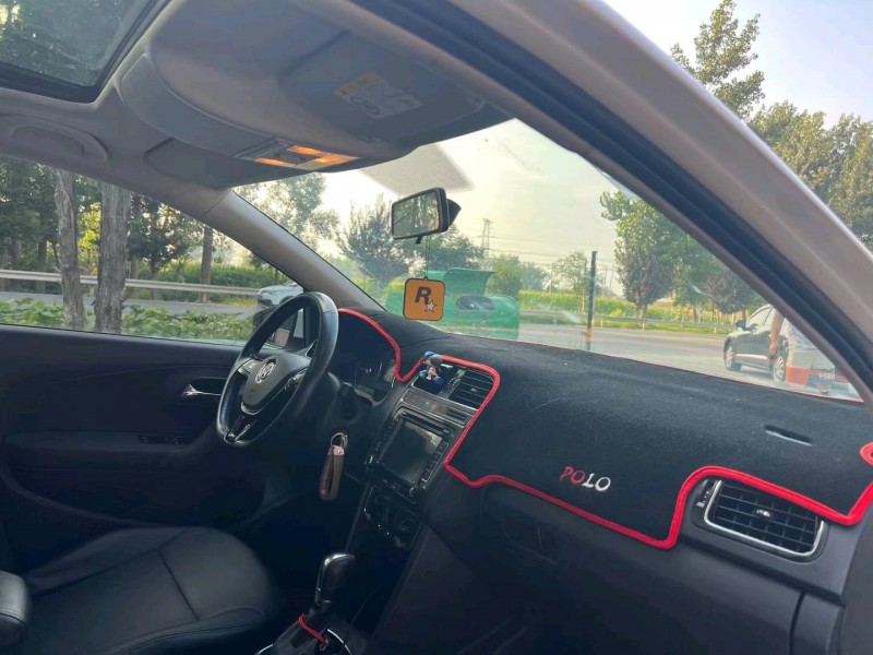 北京17年大众polo6