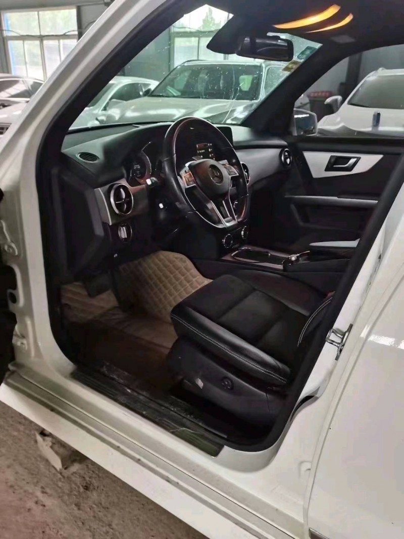 东营15年奔驰GLK2