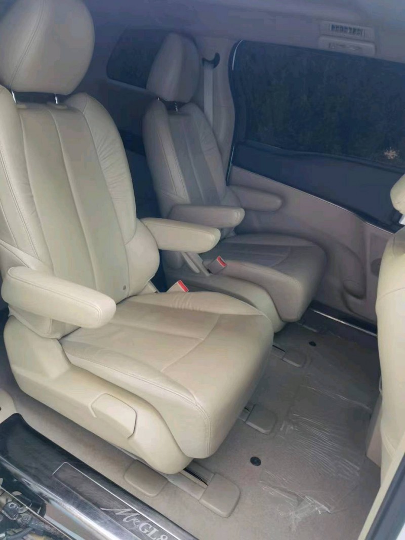 东营17年别克GL85