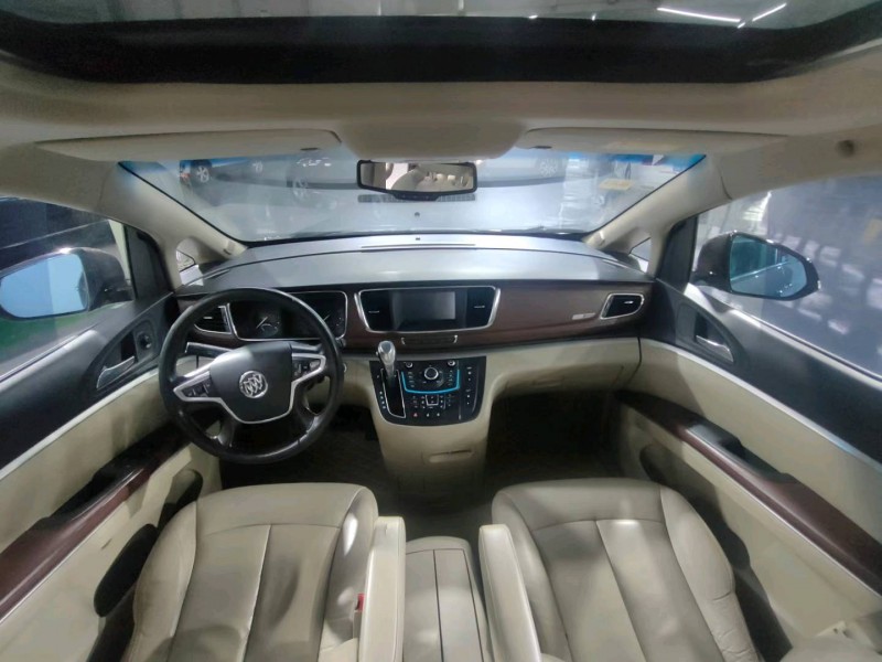 东营15年别克GL88