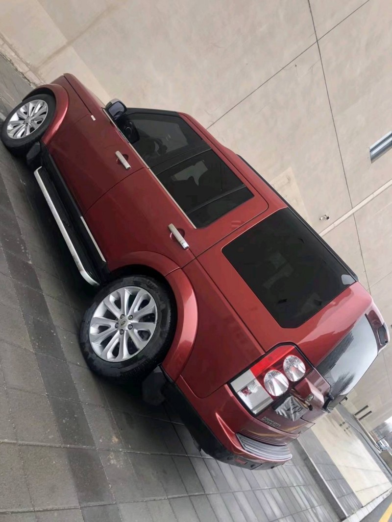 沈阳09年路虎发现7