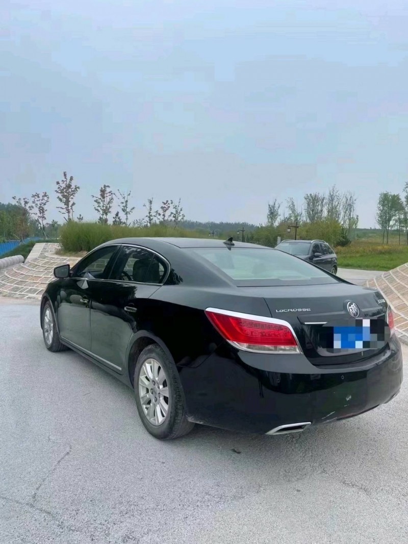 东营13年别克君越4