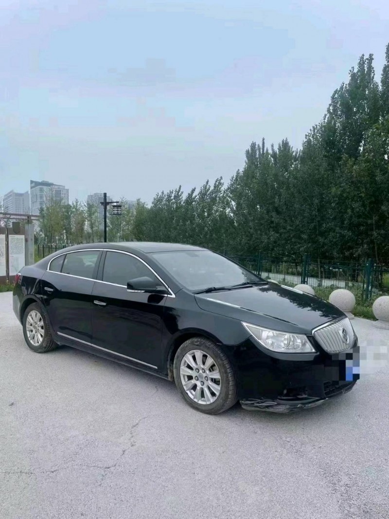 东营13年别克君越6