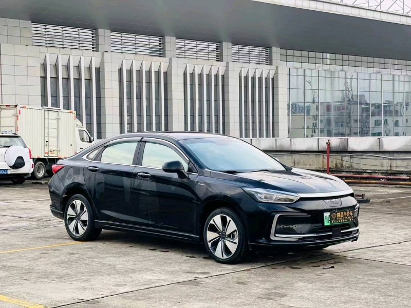 东莞21年北汽新能源EU系列7