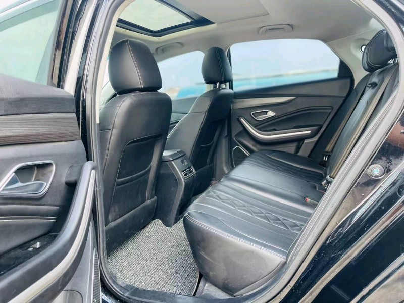 东莞21年北汽新能源EU系列4