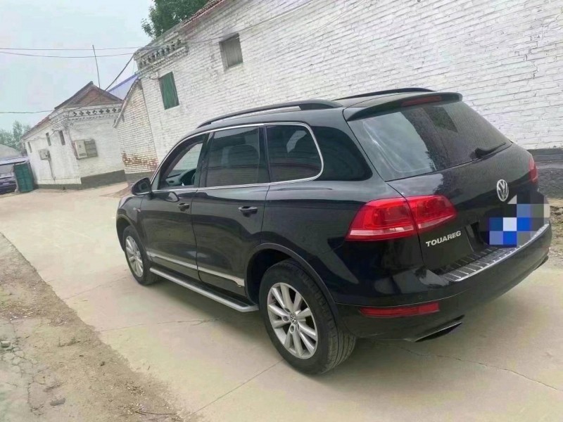 济宁12年大众途锐2