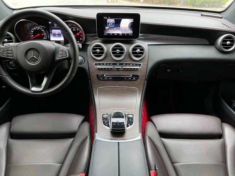 济宁18年奔驰GLC5