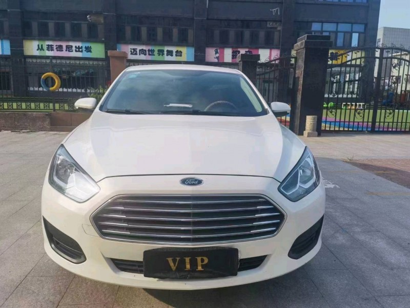 北京18年福特福睿斯1