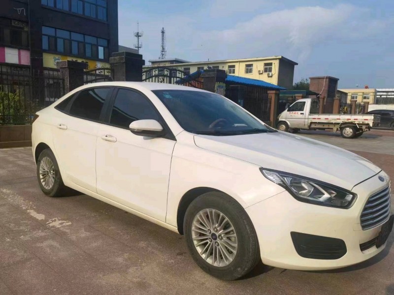 北京18年福特福睿斯2