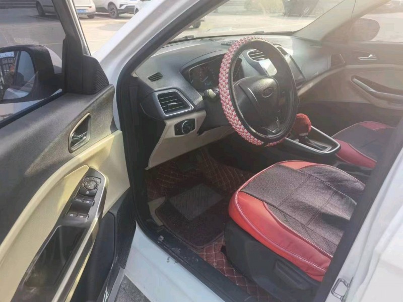 北京18年福特福睿斯7