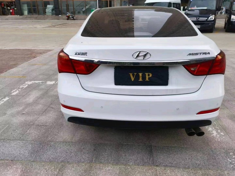 北京15年现代名图9