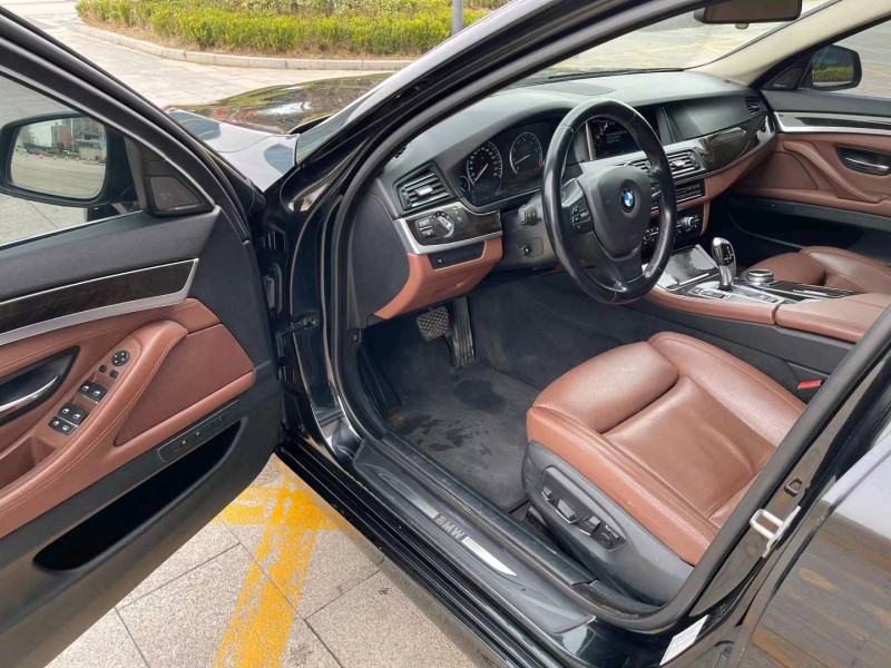 济宁15年宝马5系6