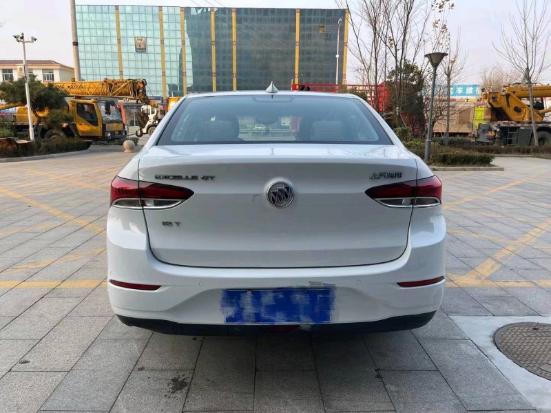 济宁19年别克英朗9