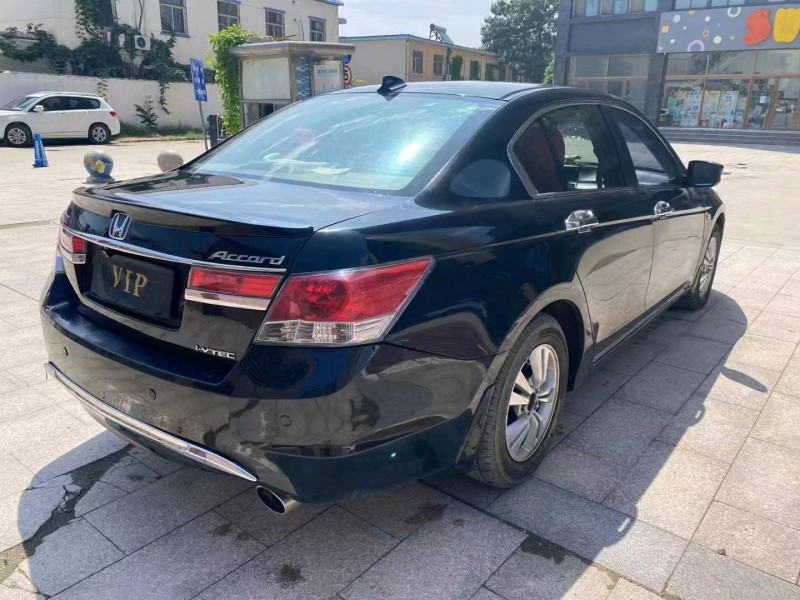 北京12年本田雅阁7