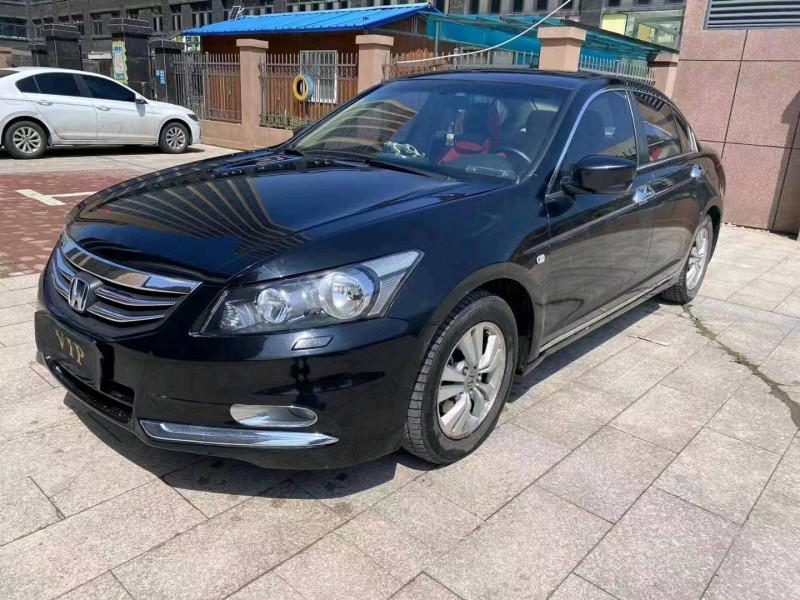 北京12年本田雅阁3