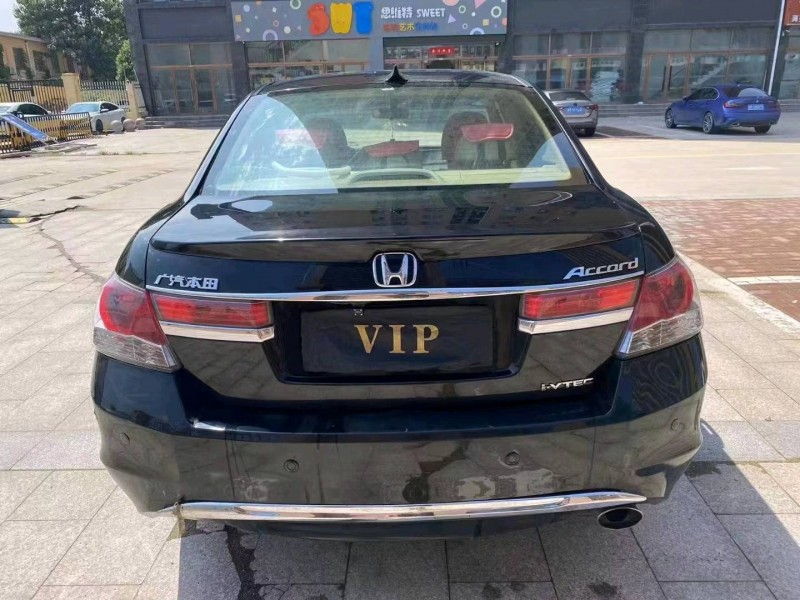 北京12年本田雅阁4