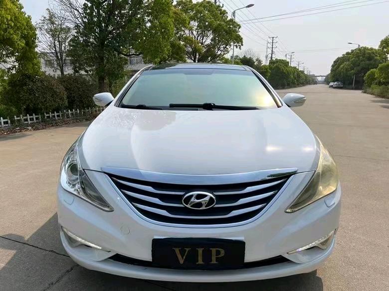 盐城14年现代索纳塔八1