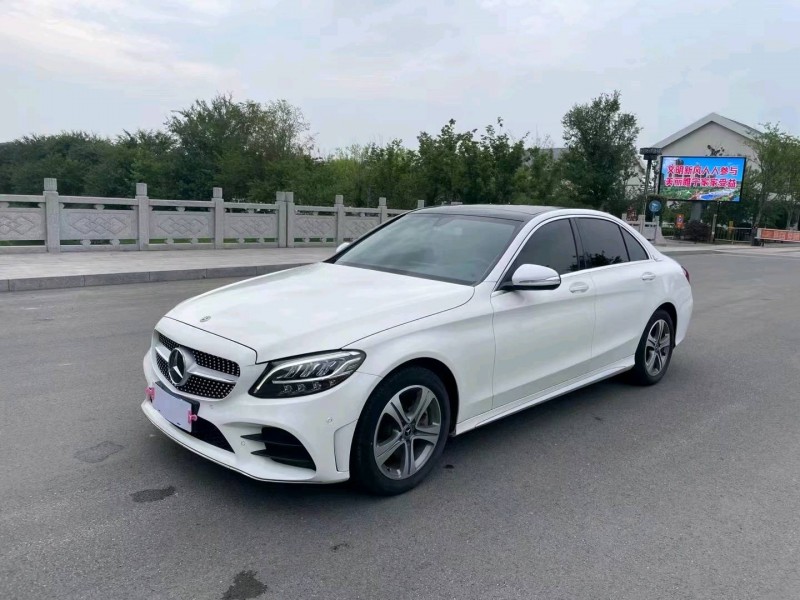 徐州19年奔驰C2