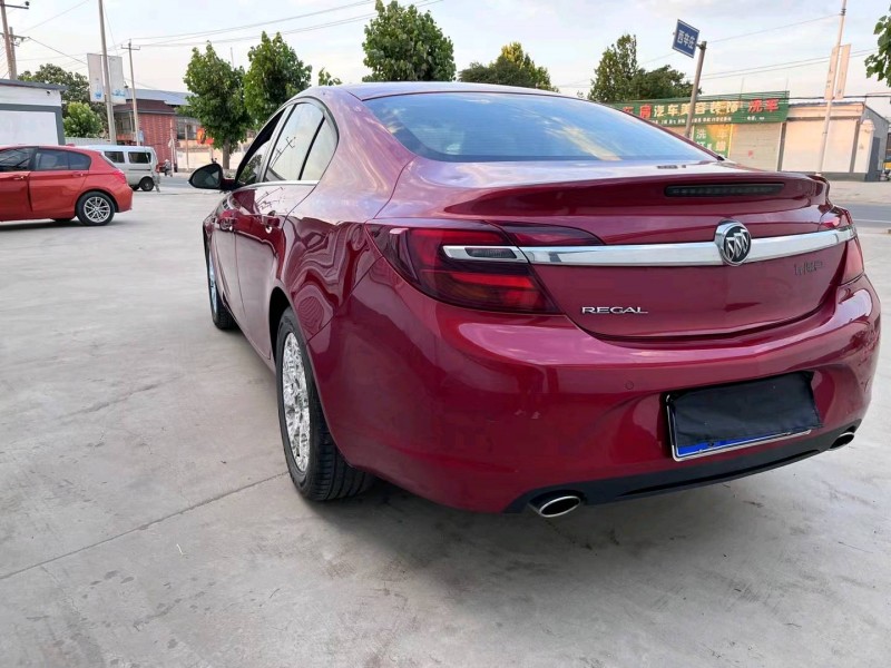 石家庄15年别克君威6