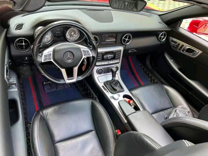 邢台13年奔驰SLK3