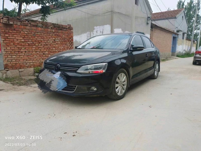 济宁15年大众速腾2