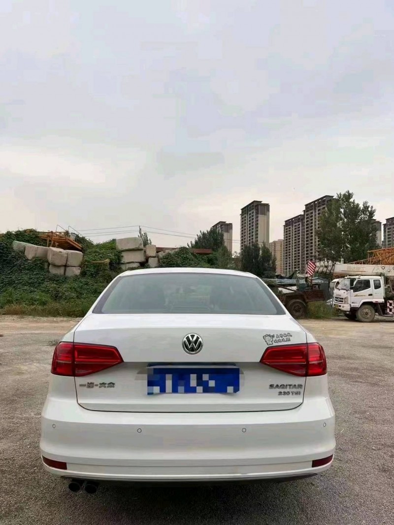 北京16年大众速腾9