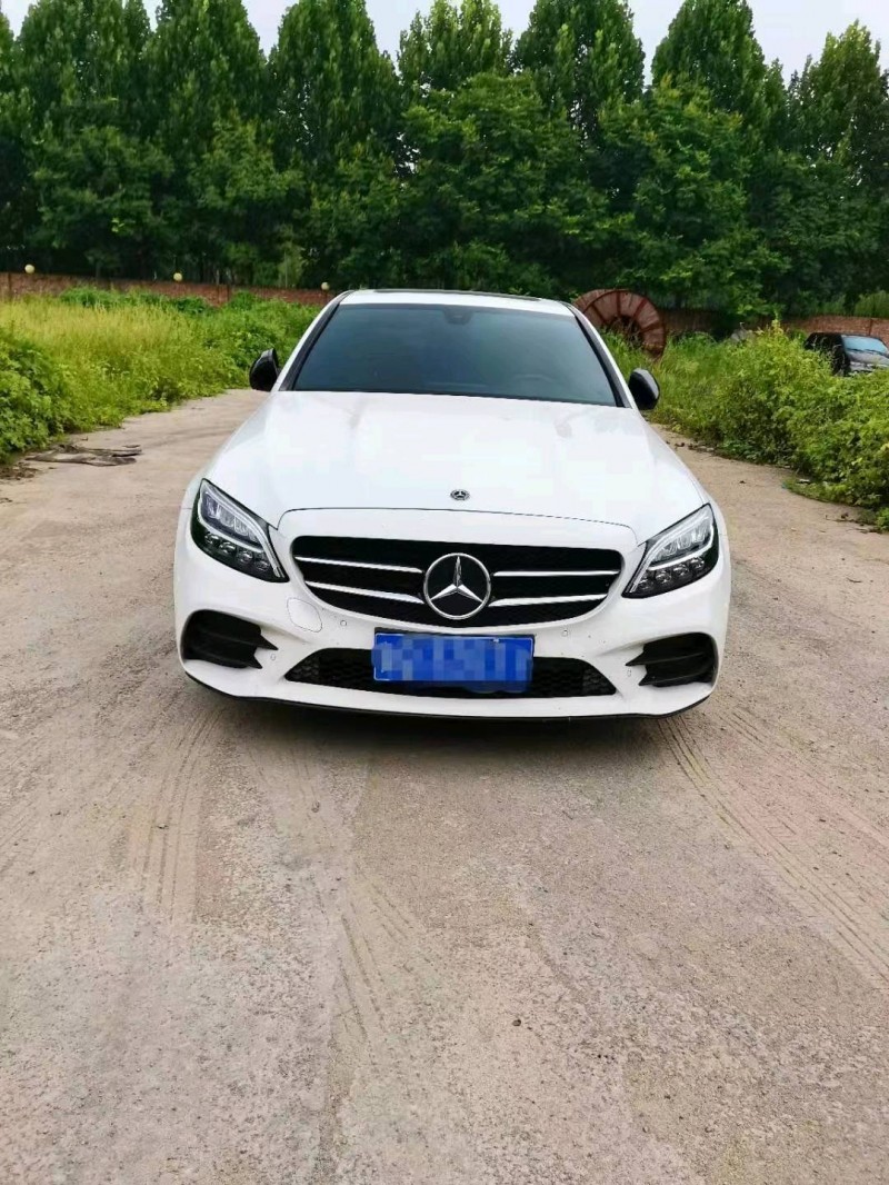 东营19年奔驰C1