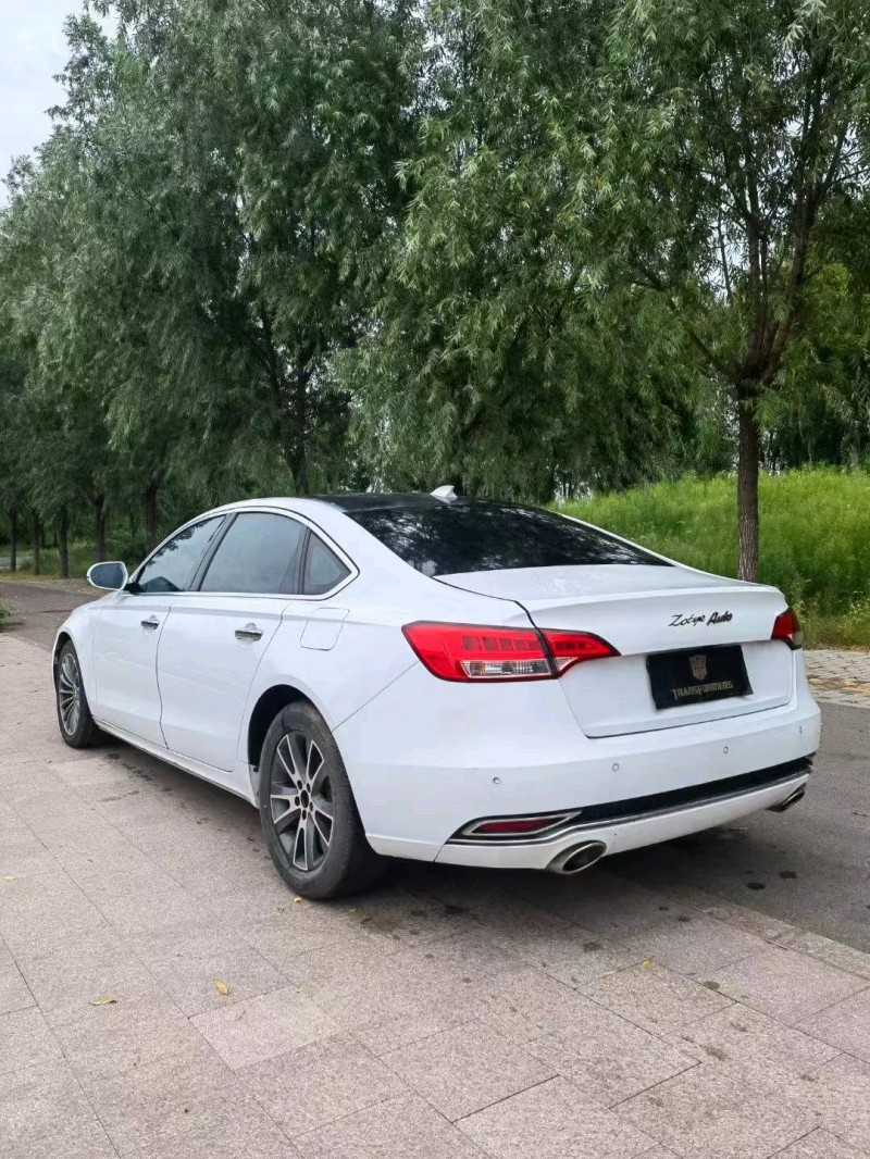 东营16年众泰Z7004