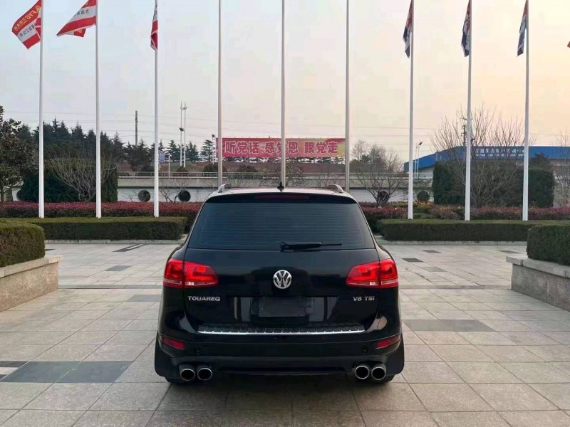 烟台12年大众途锐9