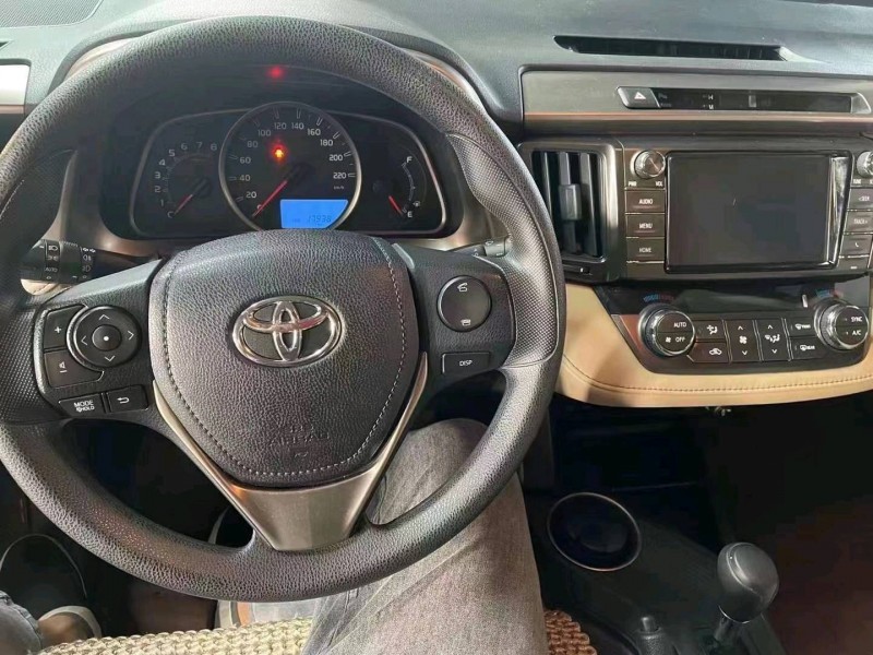 北京16年丰田RAV46