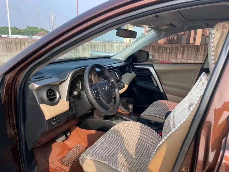 北京16年丰田RAV49