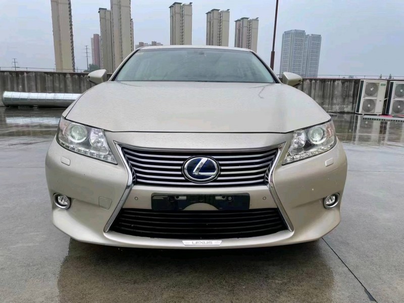 北京14年雷克萨斯ES1