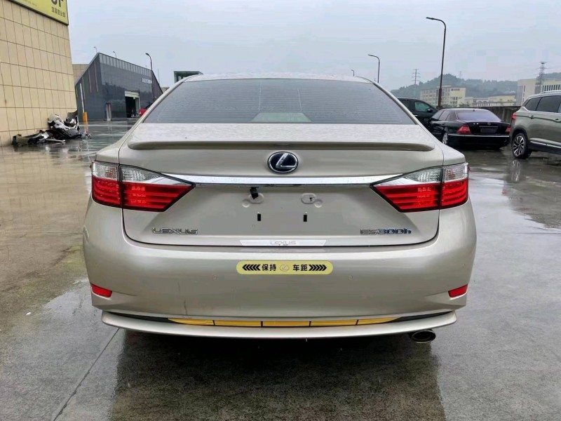 北京14年雷克萨斯ES3