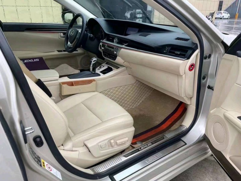 北京14年雷克萨斯ES4