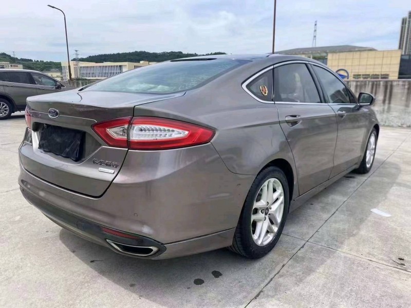 北京15年福特蒙迪欧9