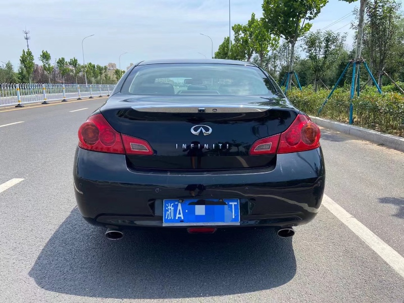 濰坊11年英菲尼迪G257